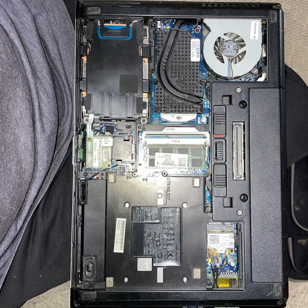 hp delphi D40 elitebook 8460p Intel Corei5 vPro laptop parts‎